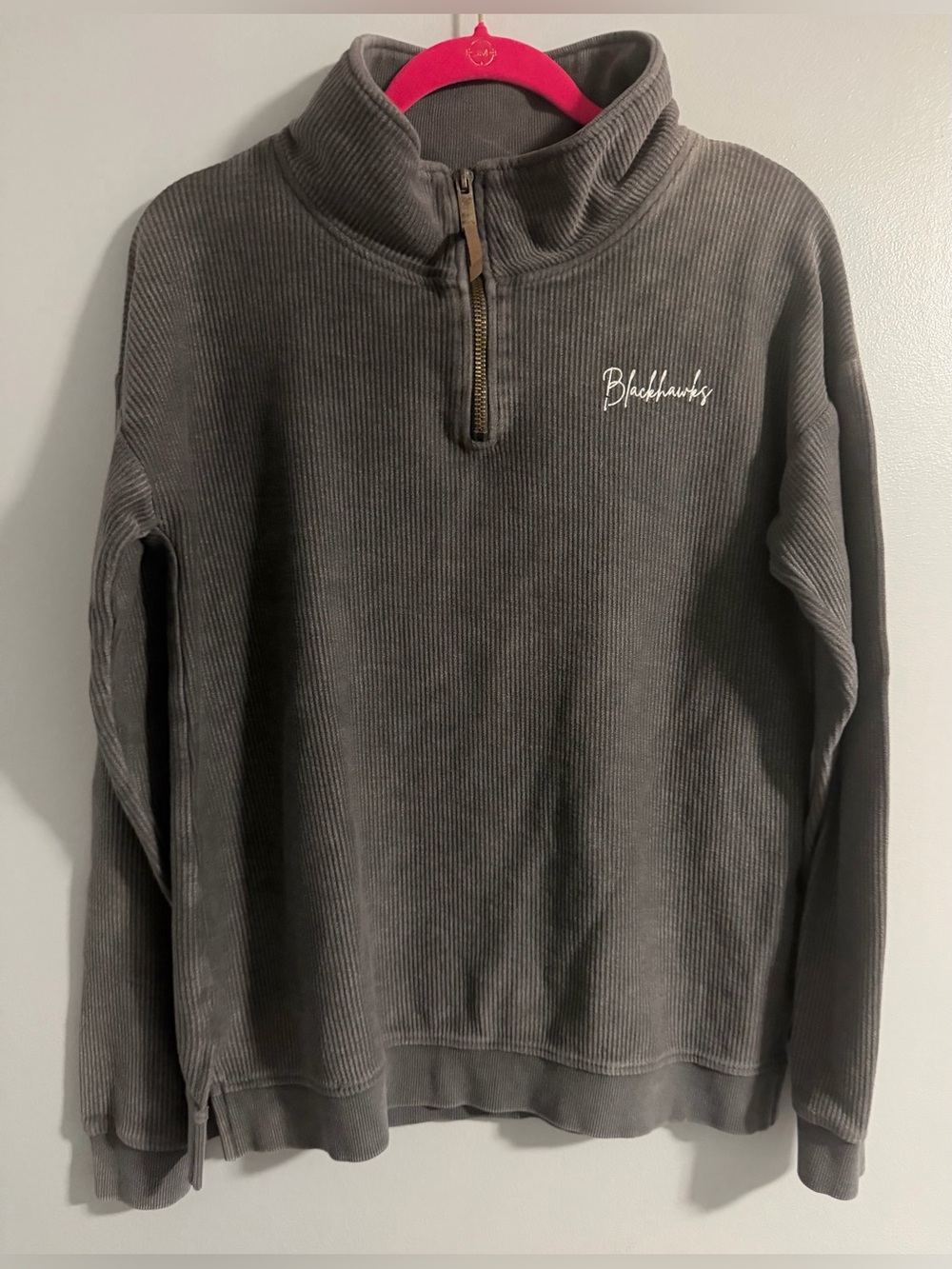 Blackhawks Women's Gray Ribbed Quarter-Zip Turtleneck Sweater